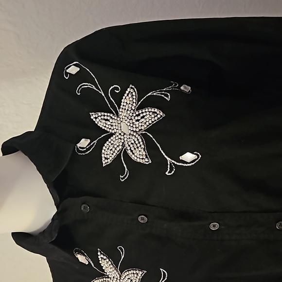 VTG GITANO 1980's Black Floral Jeweled Bedazzled Cowboy Core Button Down Shirt - Picture 5 of 9